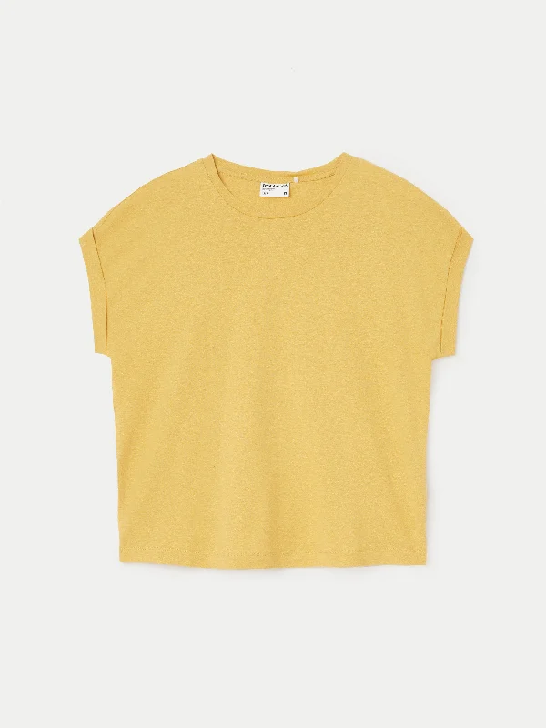 The Hemp Relaxed T-Shirt in Golden Sand