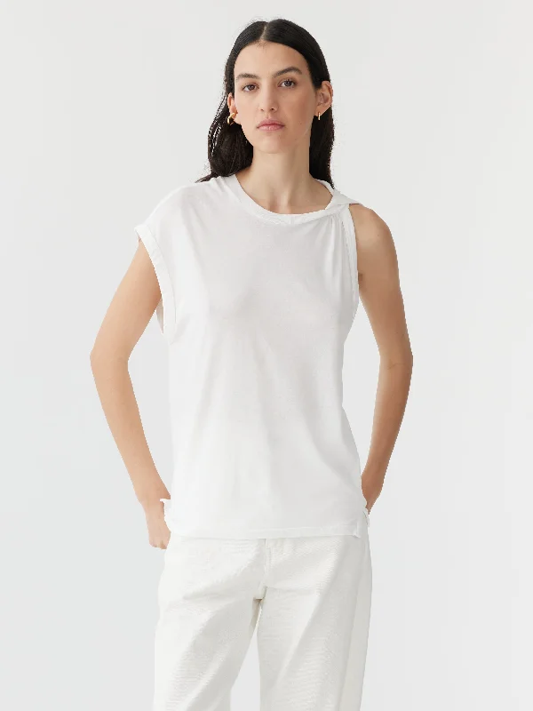 asymmetric twist detail tank