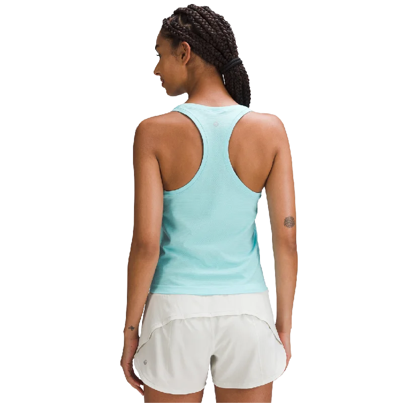 BAUER // lululemon SWIFTLY TANK RACE