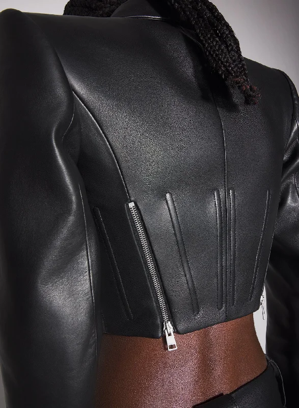 black zipped leather jacket