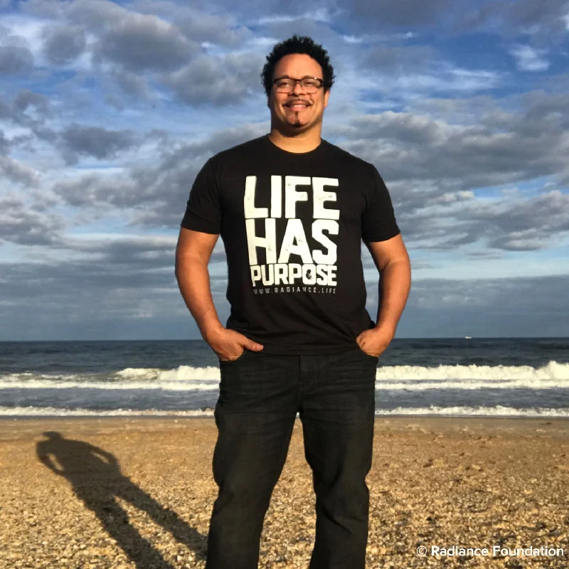 ""LIFE HAS PURPOSE"" Unisex T-Shirt